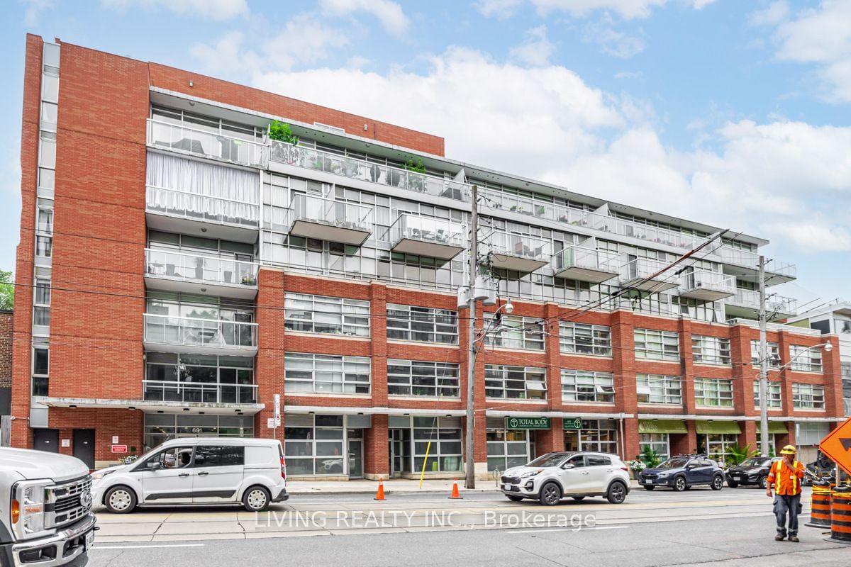 601 Kingston Rd, unit 315 for sale - image #1