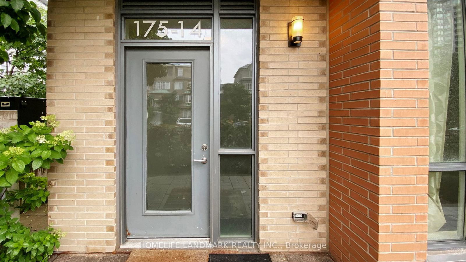 175 Bonis Ave, unit TH14 for sale - image #5