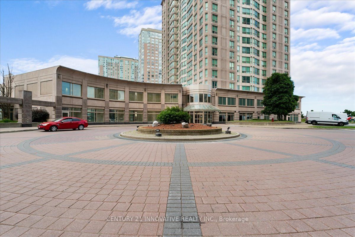 18 Lee Centre Dr, unit 1013 for sale - image #2