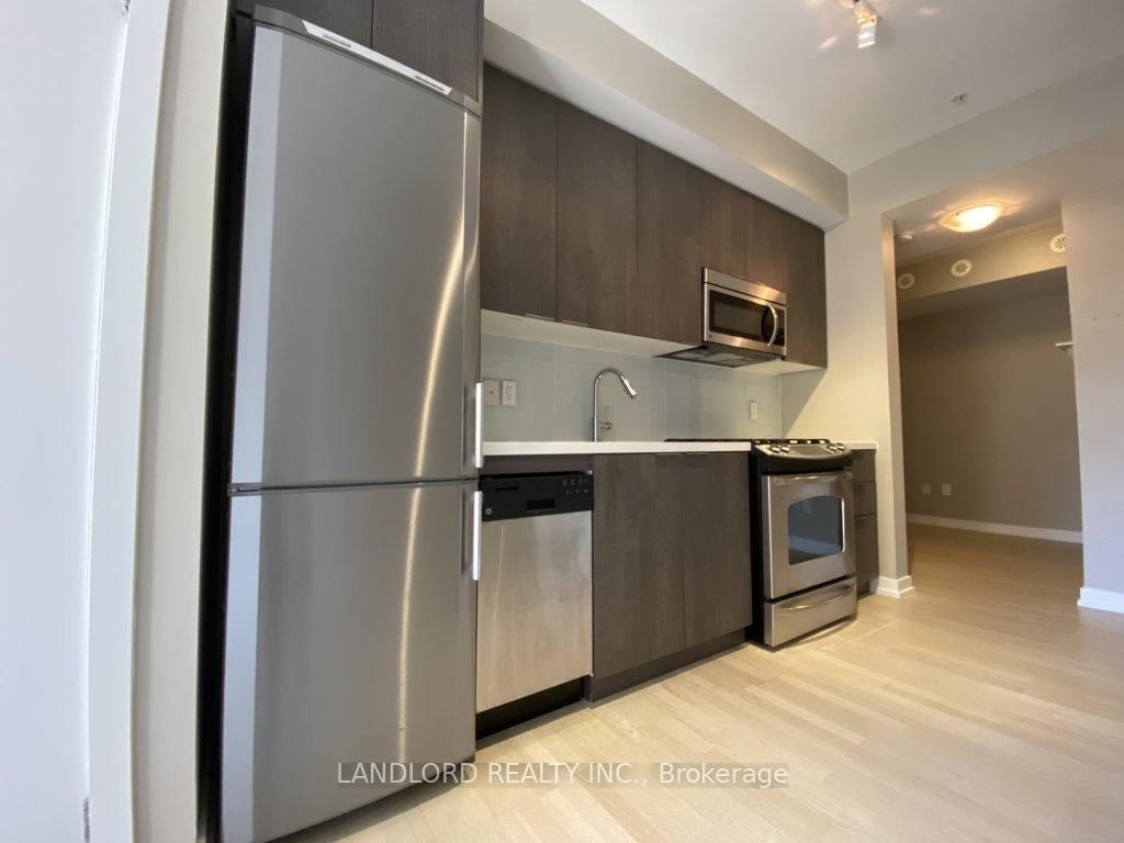 150 Broadview Ave, unit 14 for rent - image #3