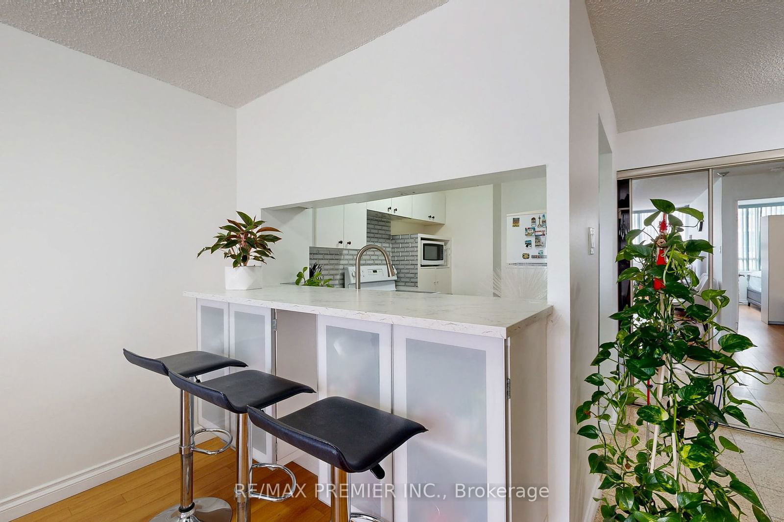 3050 Ellesmere Rd N, unit 1218 for sale - image #12