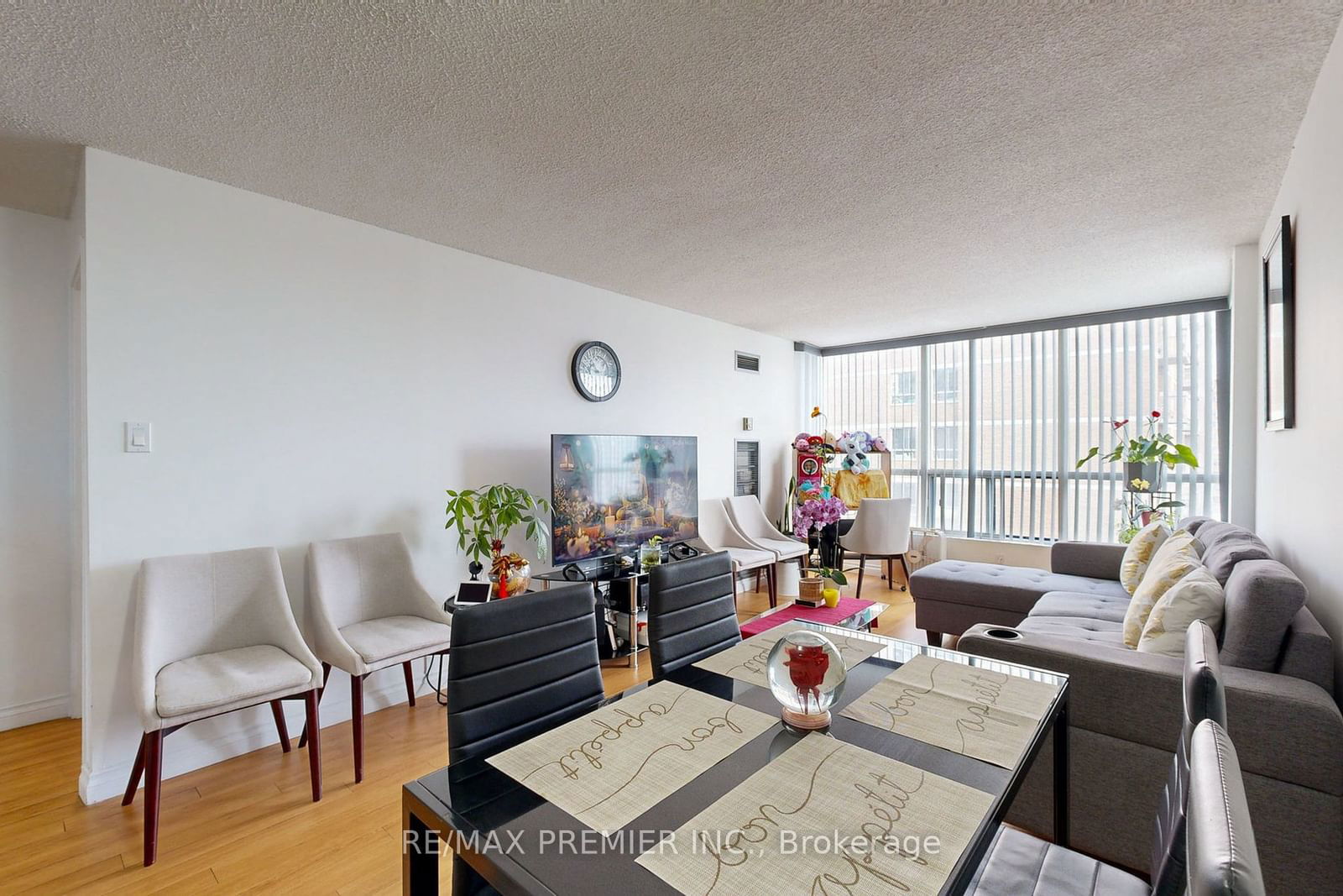 3050 Ellesmere Rd N, unit 1218 for sale - image #16