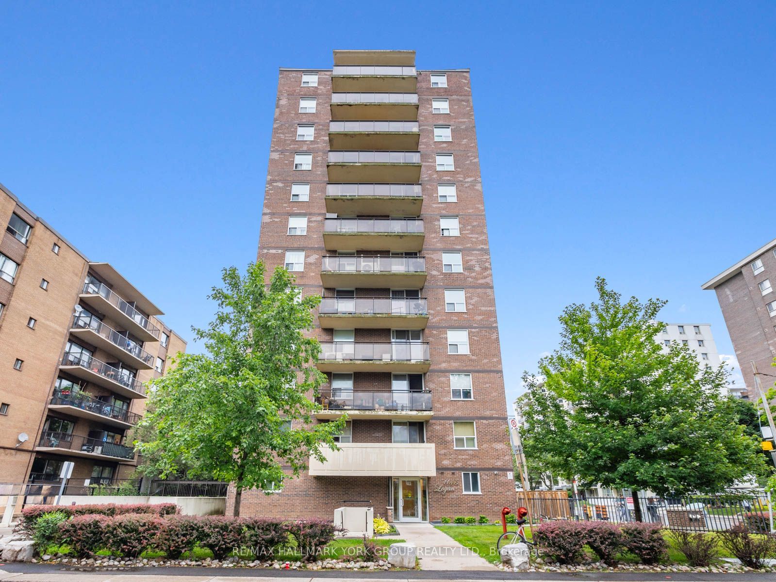 1145 Logan Ave, unit 101 for sale - image #1