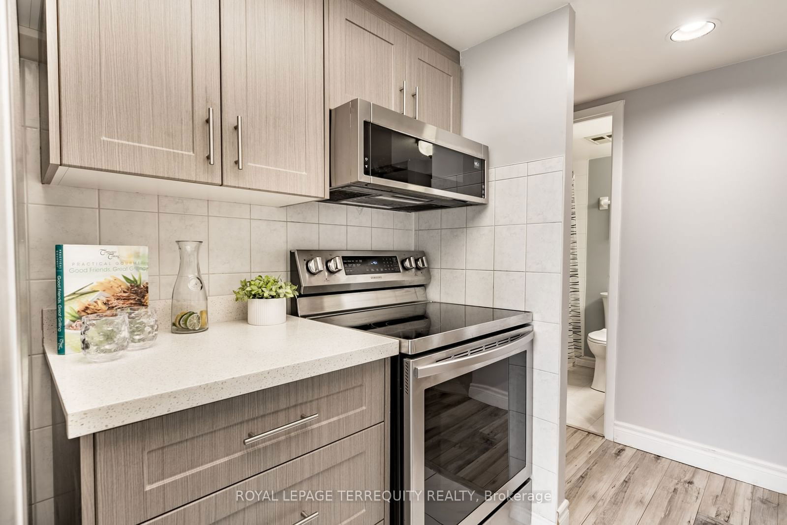 360 Watson St W, unit 509 for sale - image #12