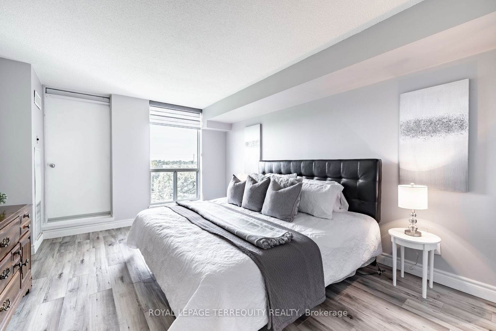 360 Watson St W, unit 509 for sale - image #19