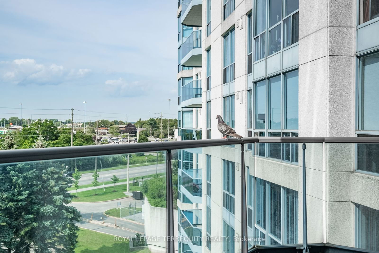 Sailwinds Condos, Whitby, Toronto