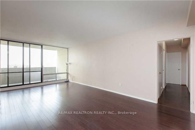 3 Massey Sq, unit 1205 for sale