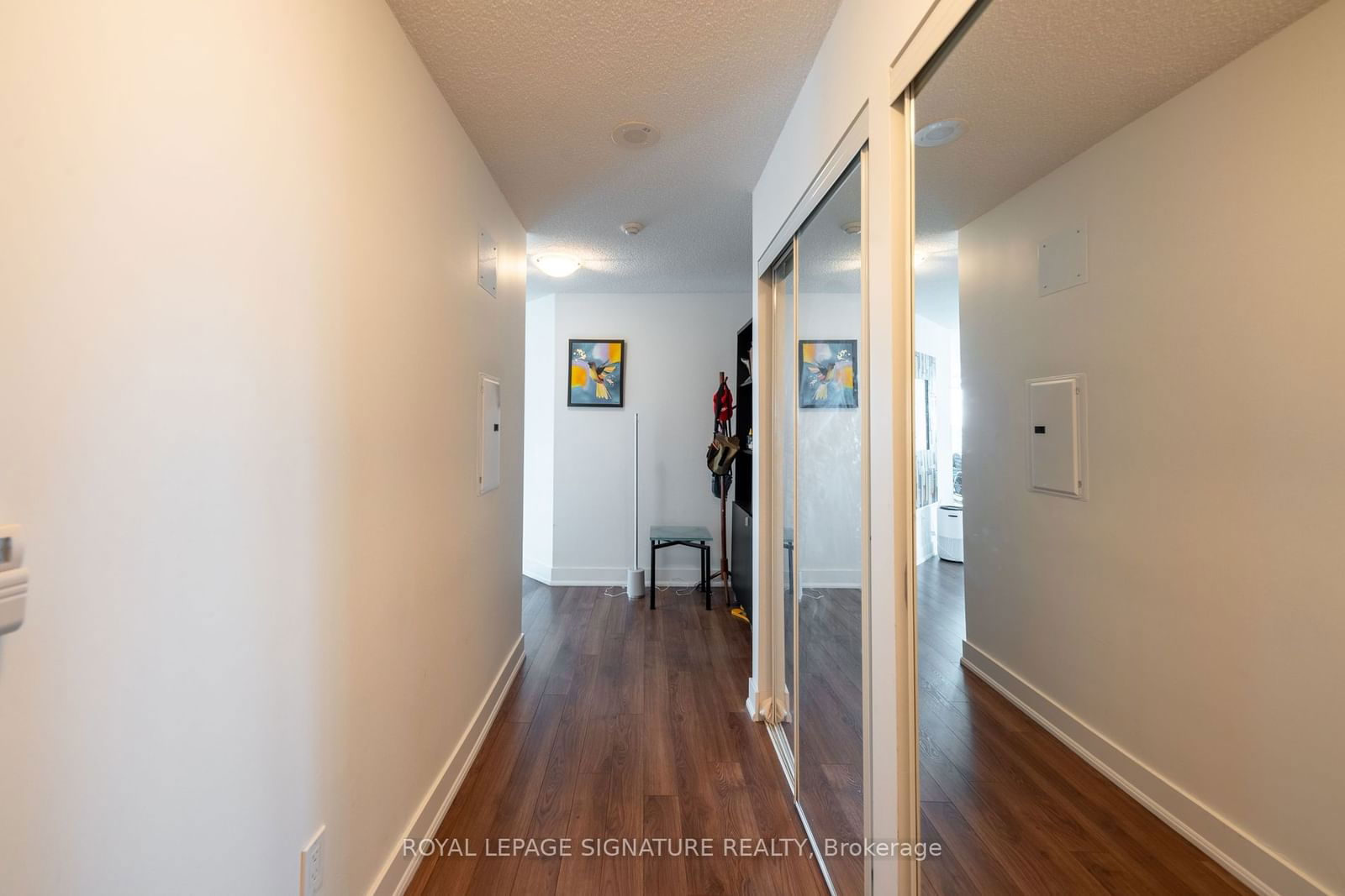 1048 Broadview Ave, unit 603 for rent - image #4