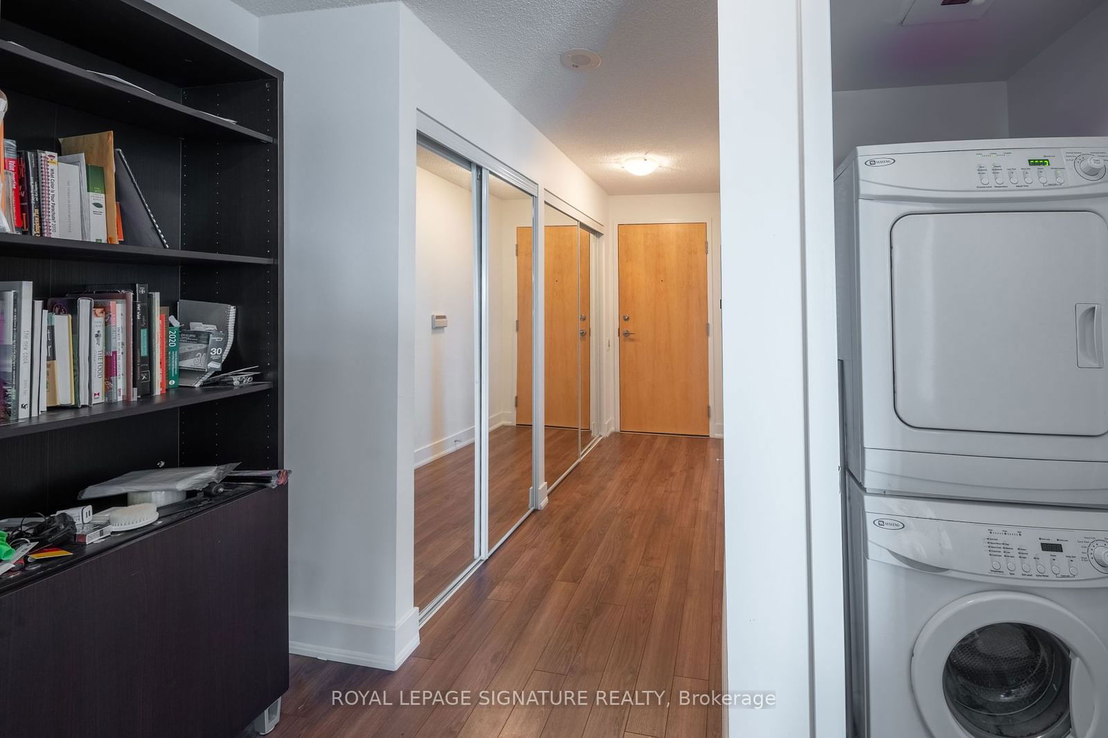 1048 Broadview Ave, unit 603 for rent - image #6