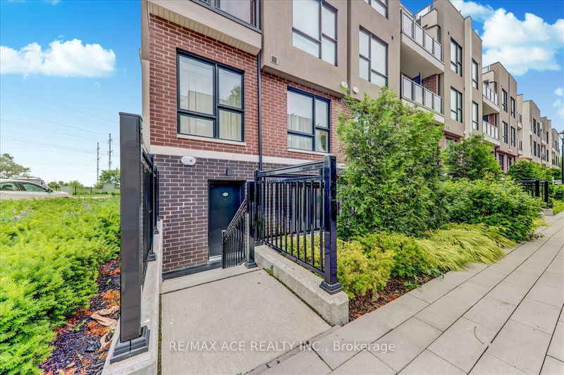 510 Kingbird Grve, unit 114 for sale - image #1