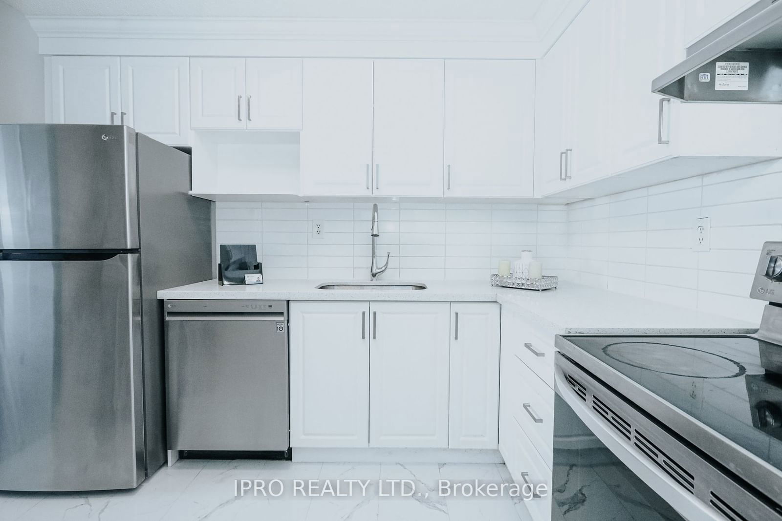 99 Blackwell Ave, unit 1113 for sale - image #12