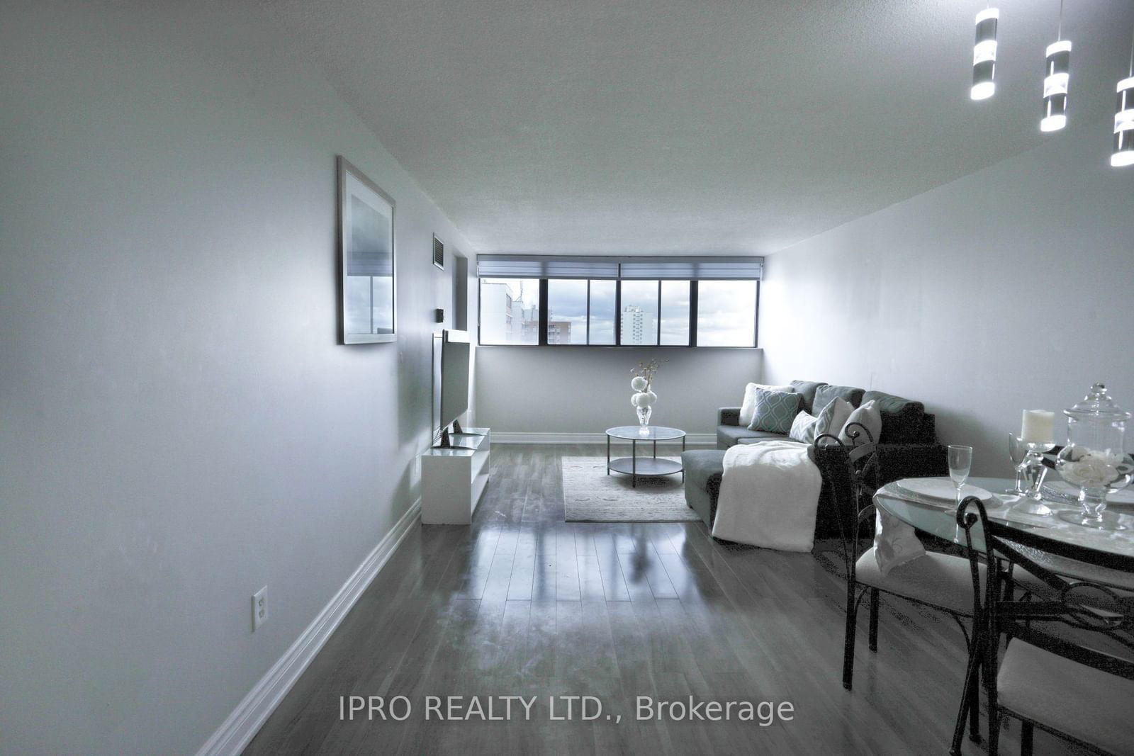 99 Blackwell Ave, unit 1113 for sale