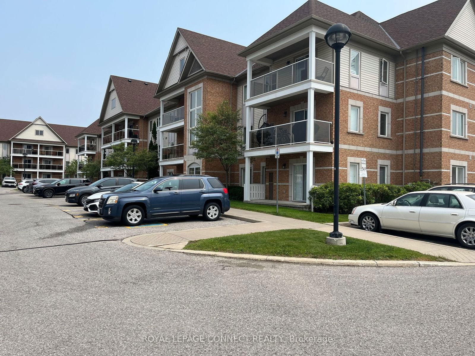 136 Aspen Springs Dr, unit 106 for sale - image #1