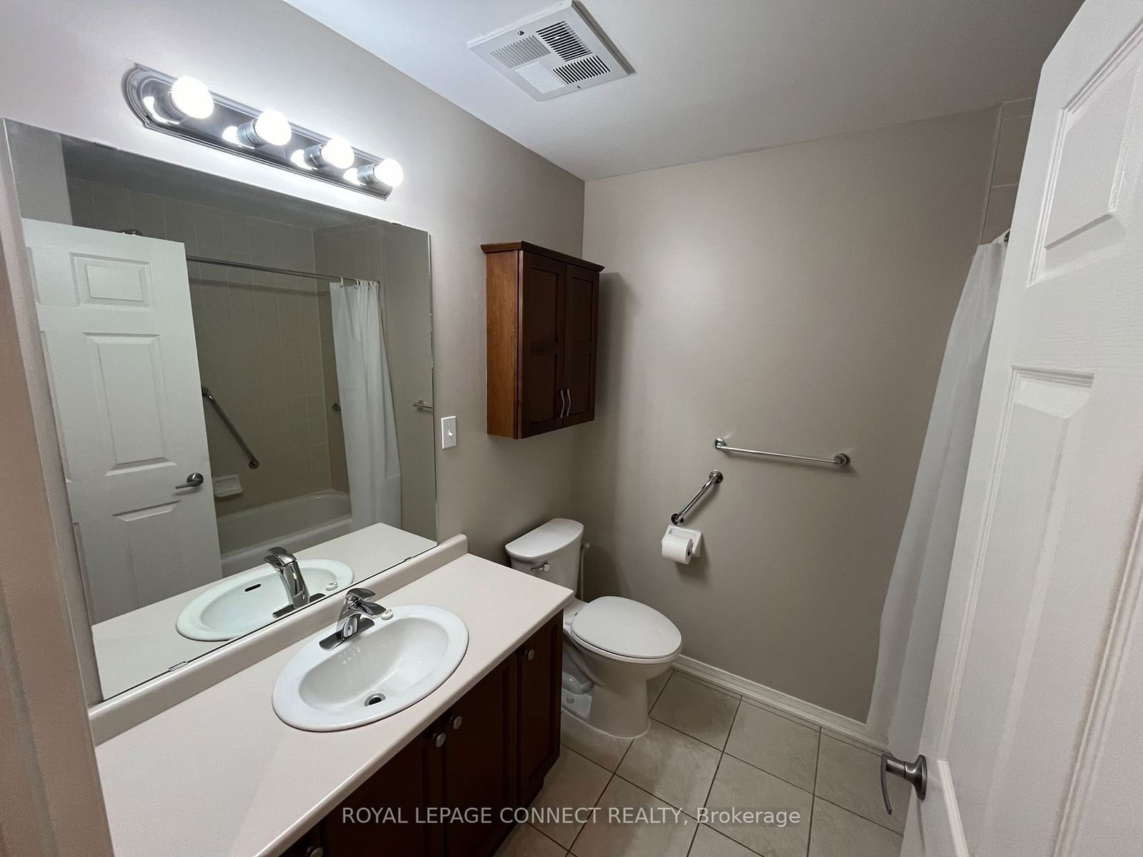 136 Aspen Springs Dr, unit 106 for sale - image #22