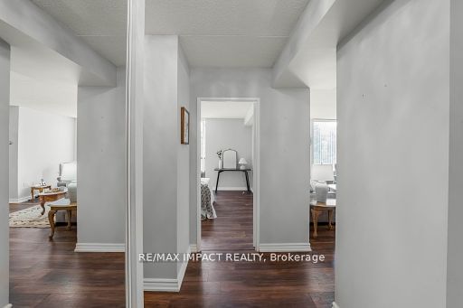 1540 Pickering Pkwy, unit 302 for sale