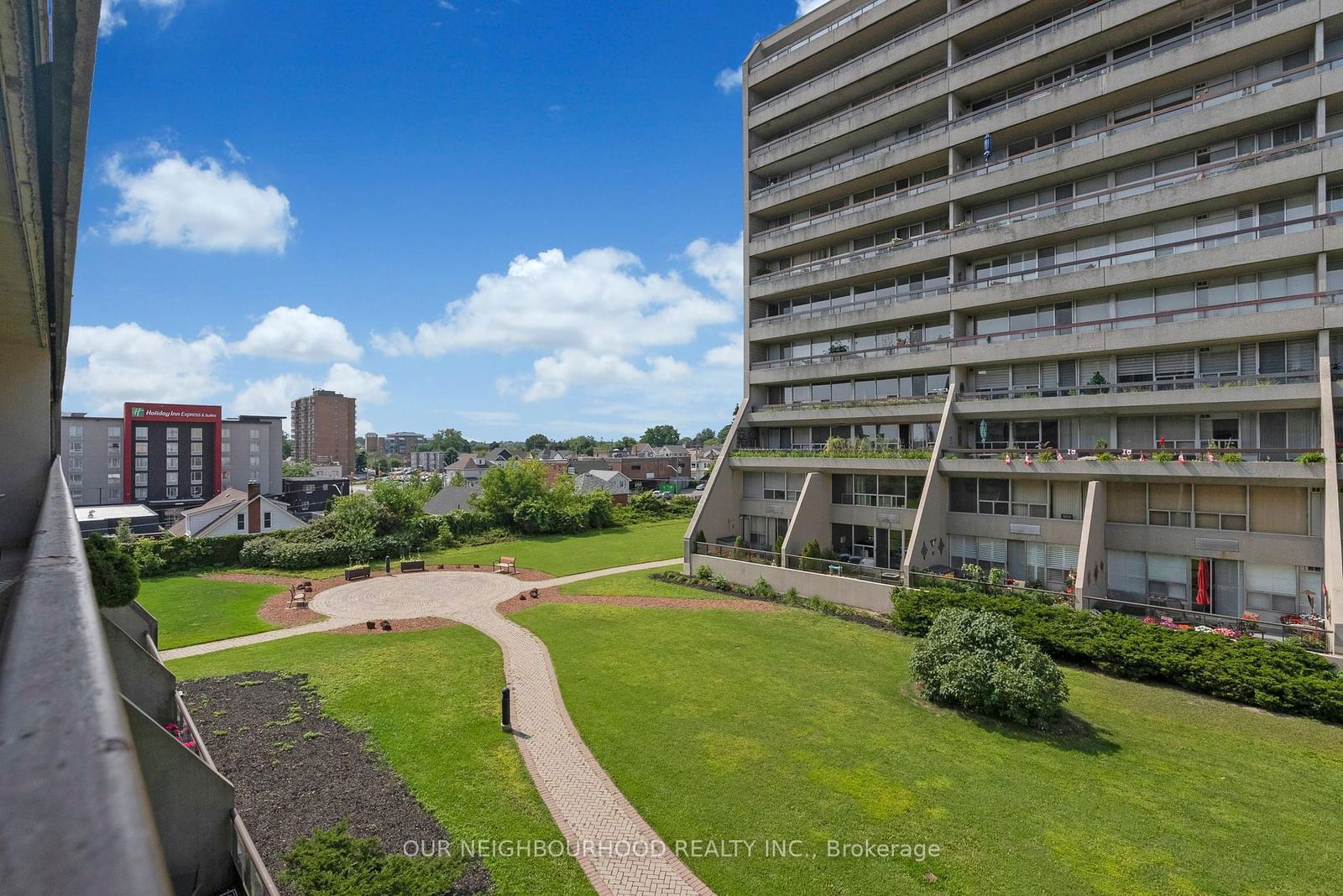 50 Richmond St E, unit 419 for sale - image #25