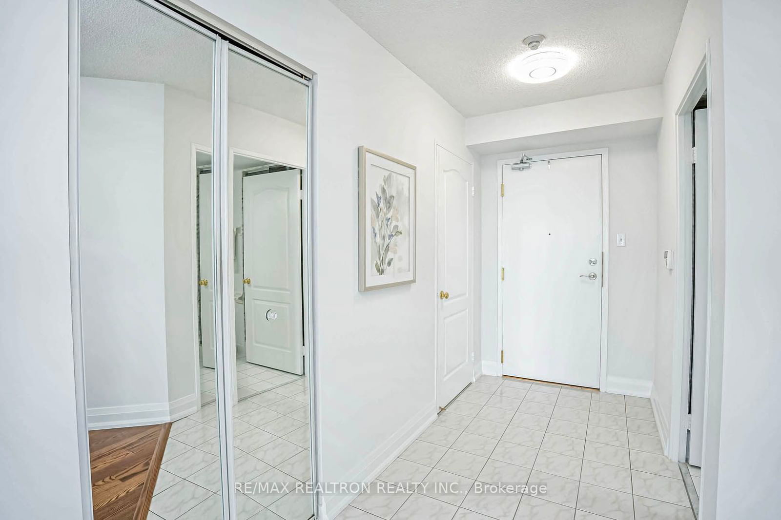 1 Greystone Walk Dr, unit 2089 for sale - image #4