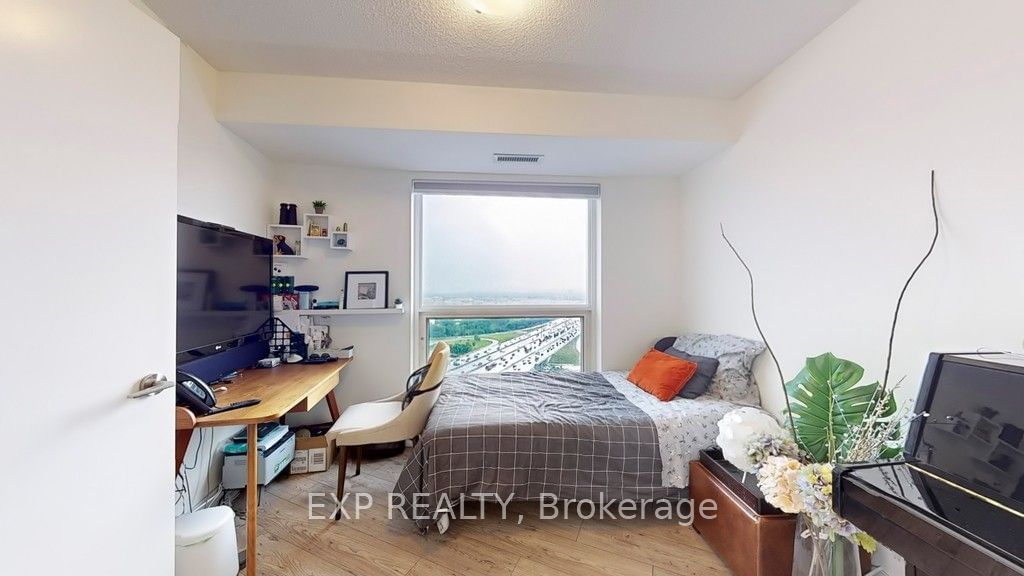 125 Village Green Sq, unit 3104 for sale - image #23