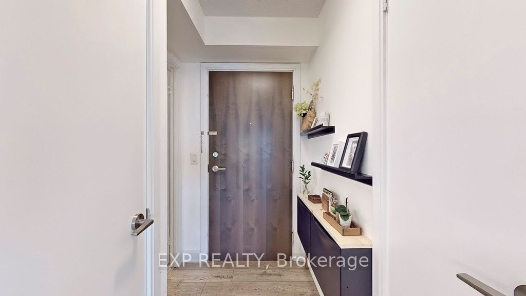 125 Village Green Sq, unit 3104 for sale - image #7