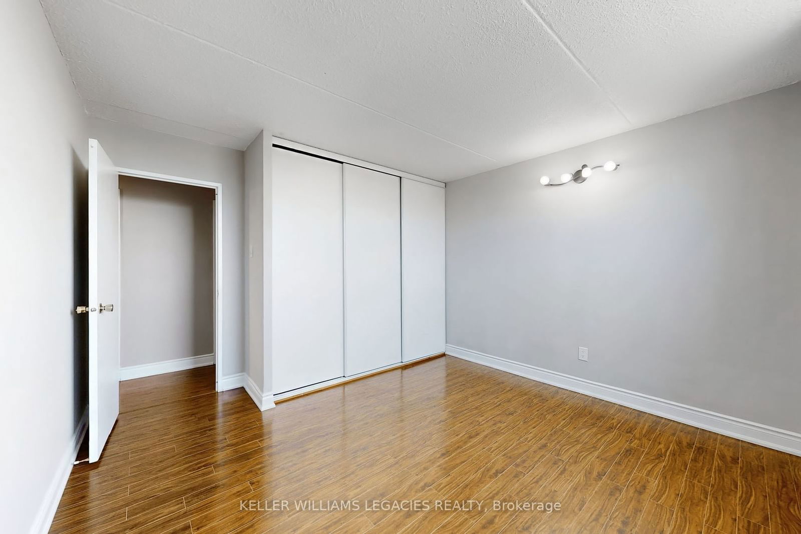 207 Galloway Rd, unit 1103 for sale - image #22