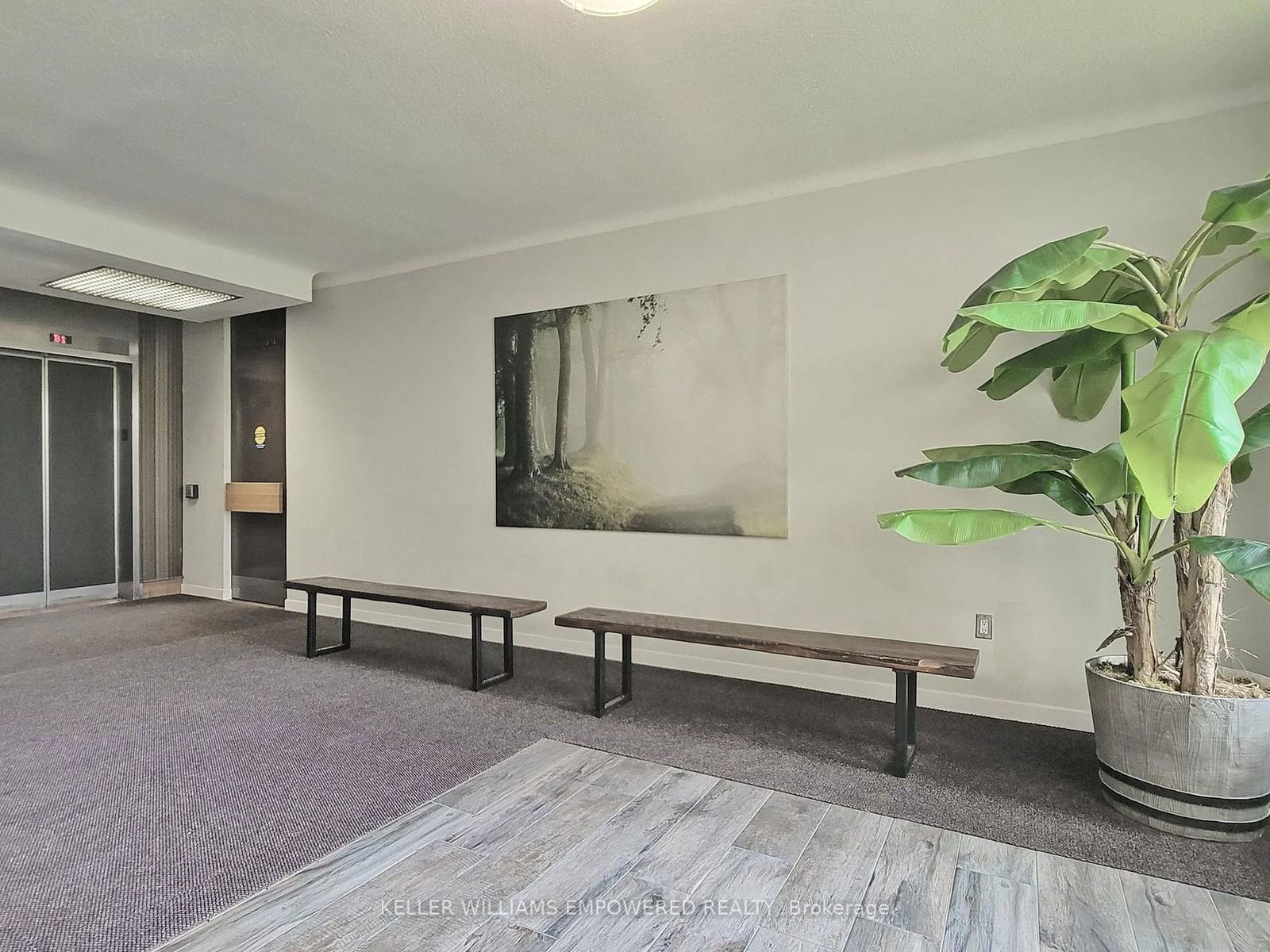 5 Massey Sq, unit 2301 for sale - image #7