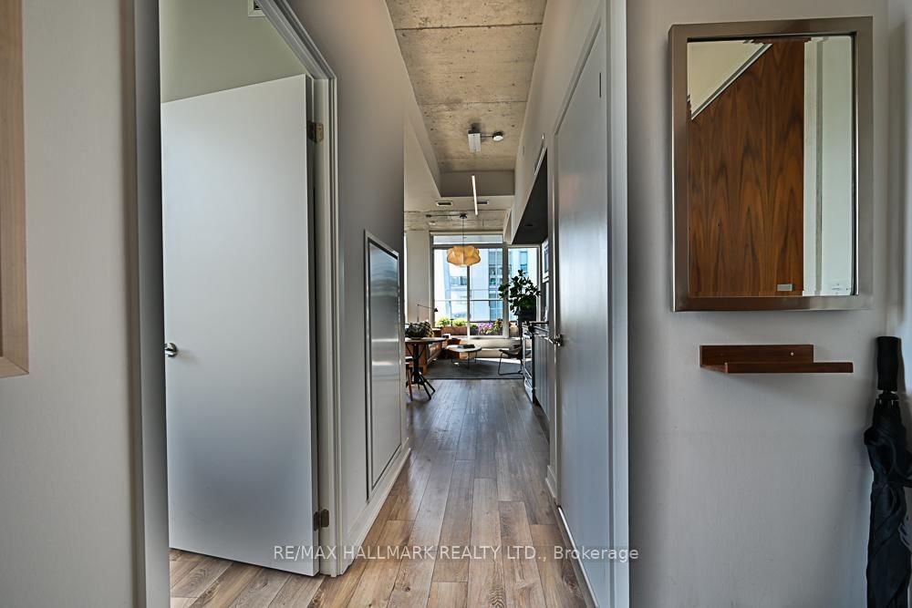 30 Baseball Pl, unit 1402 for sale - image #14