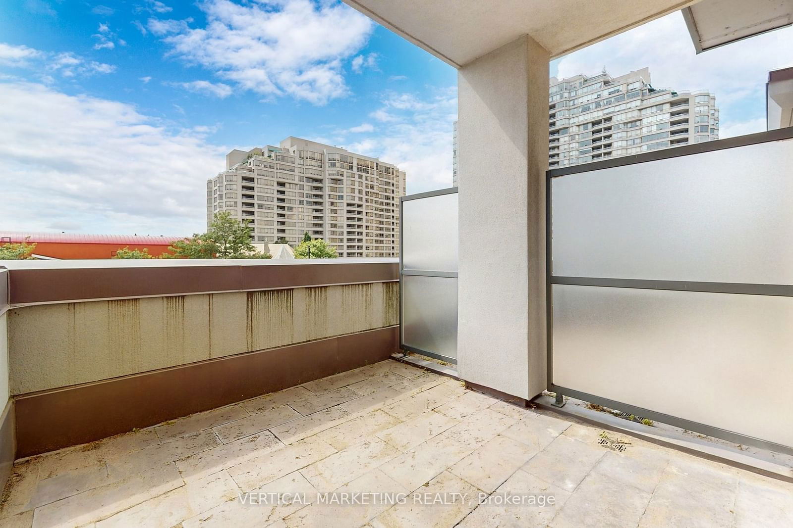 175 Bonis Ave, unit TH01 for sale - image #34