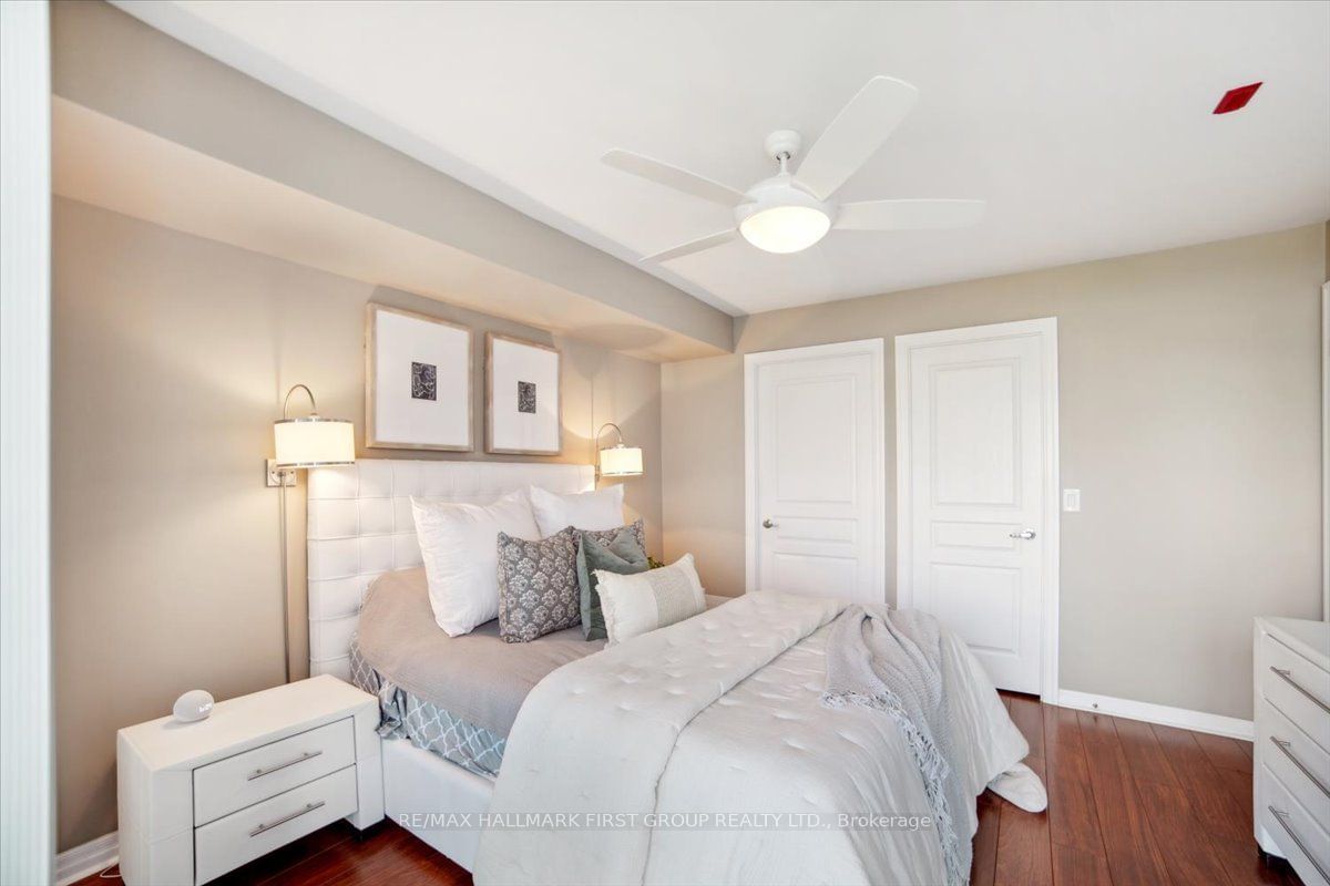 1600 Charles St, unit 711 for sale - image #19