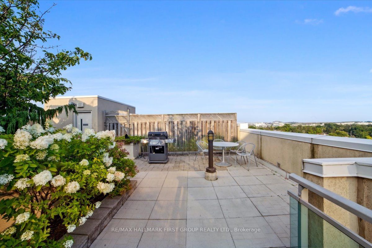 1600 Charles St, unit 711 for sale - image #25