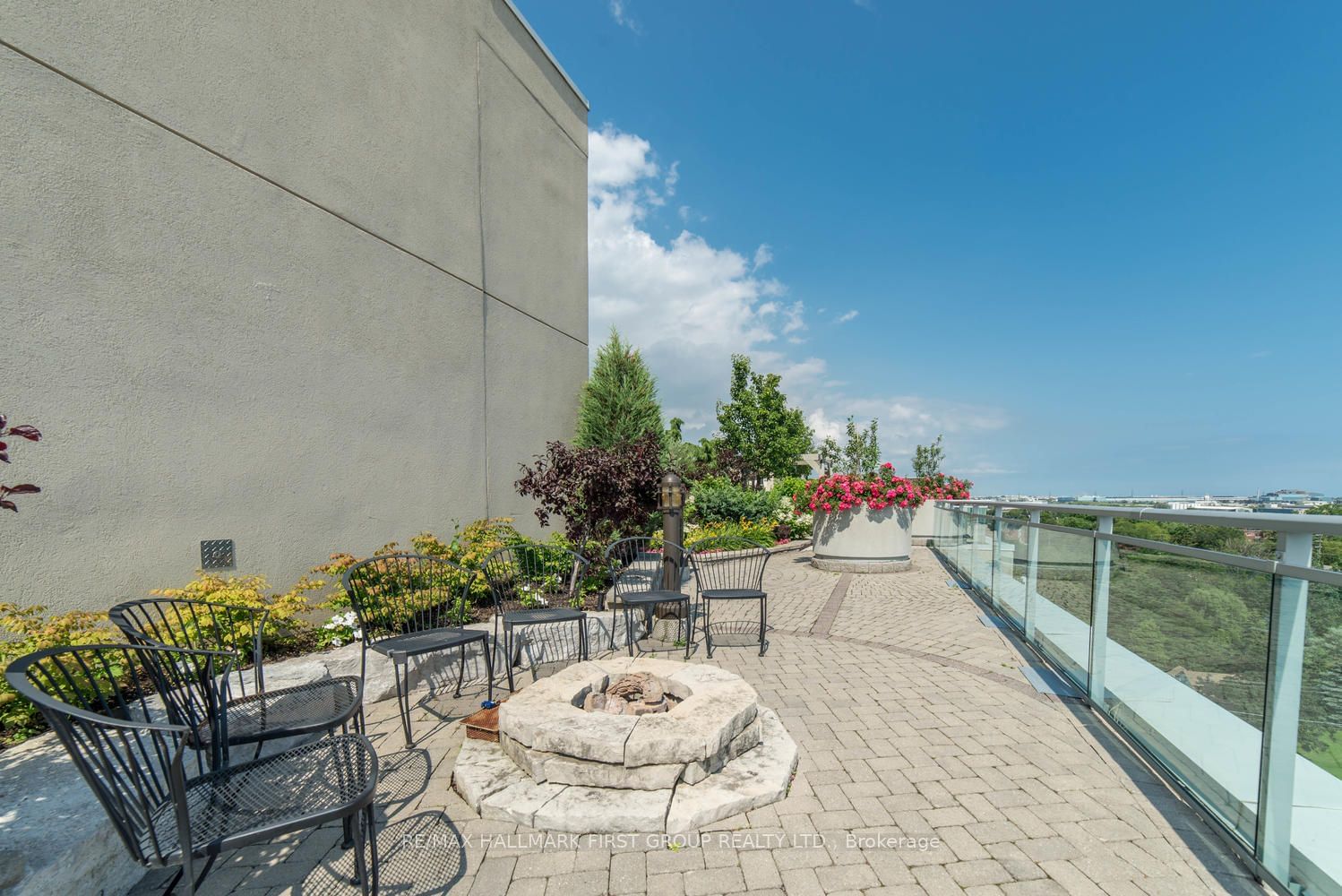 1600 Charles St, unit 711 for sale - image #26