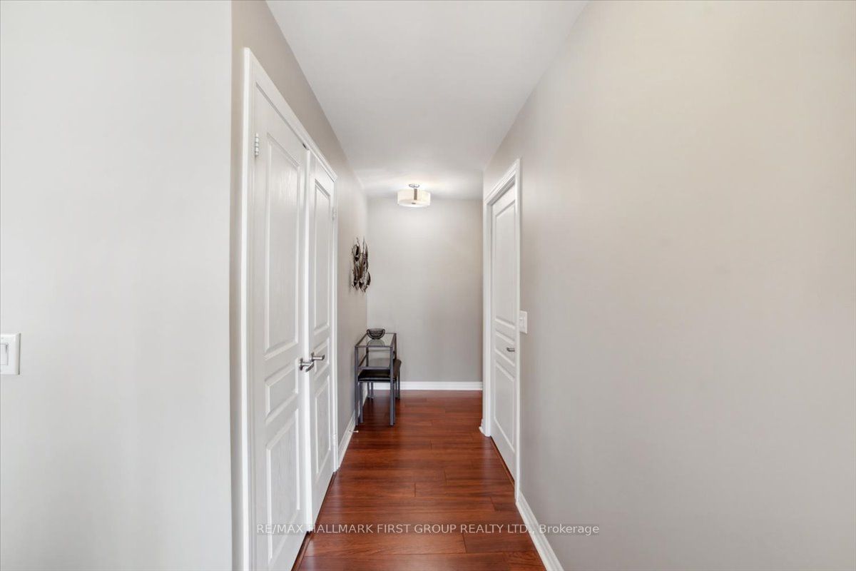 1600 Charles St, unit 711 for sale - image #6