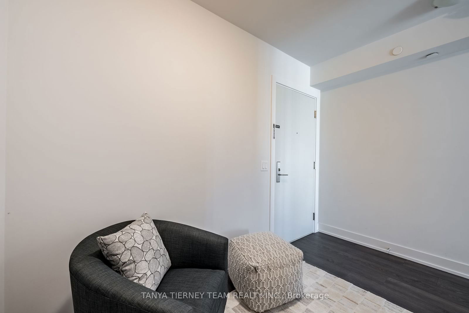 2550 Simcoe St N, unit 1812 for sale - image #4