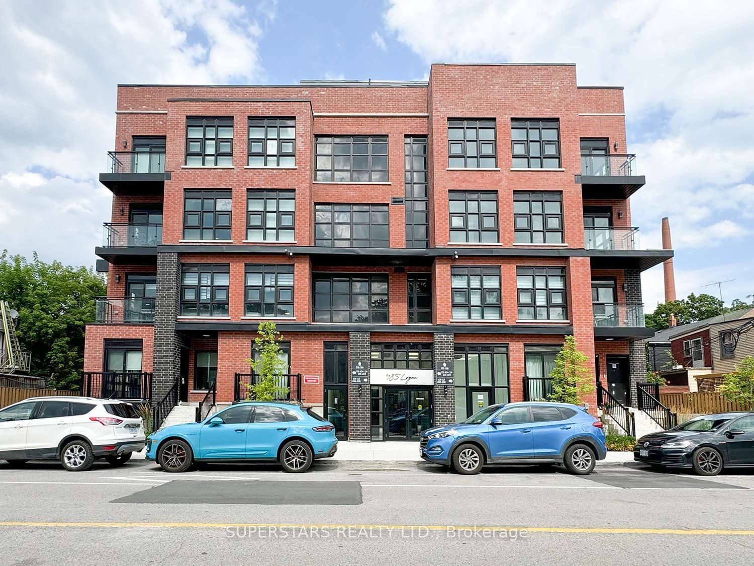 485 Logan Ave, unit 308 for rent - image #1