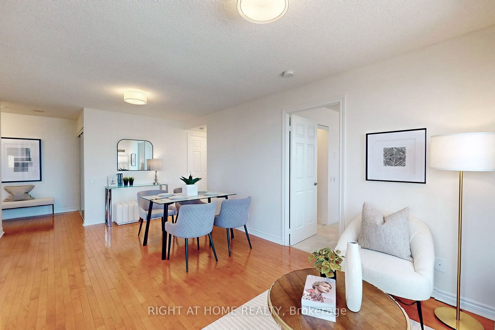 61 Town Centre Crt, unit 1609 for sale - image #10