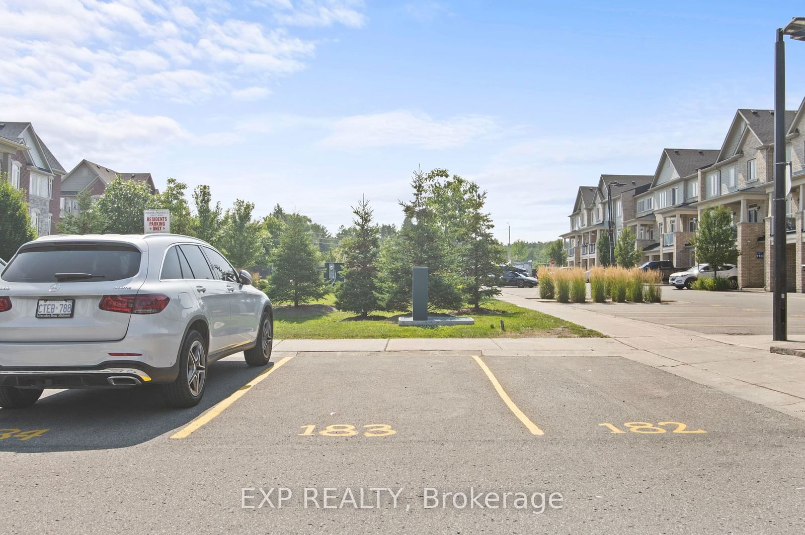 2410 Nantucket Chase Townhomes, Pickering, Toronto