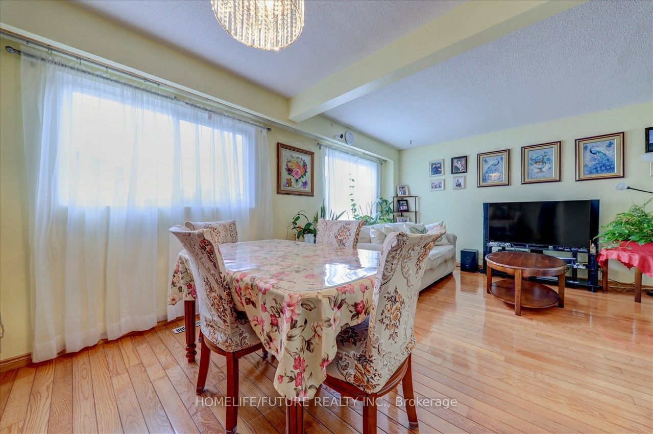 30 Dundalk Dr, unit 43 for sale - image #14