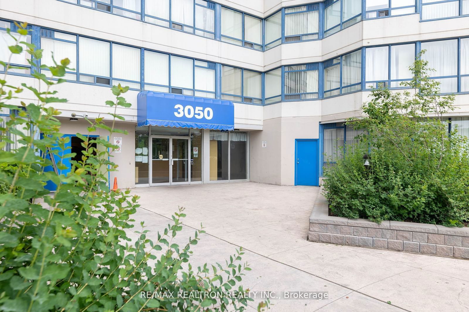 3050 Ellesmere Rd, unit 811 for sale - image #1