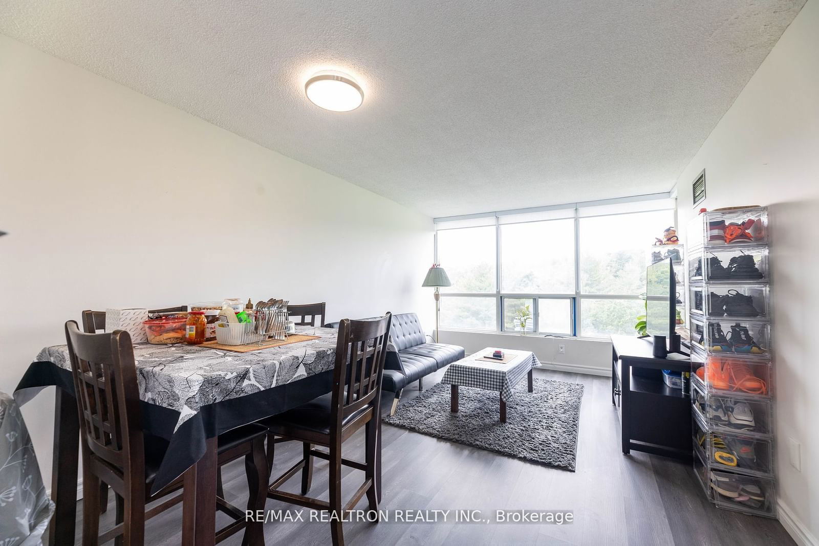 3050 Ellesmere Rd, unit 811 for sale - image #14