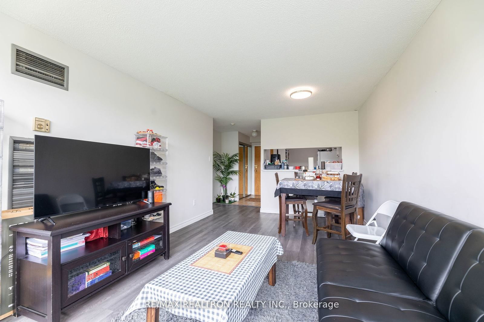 3050 Ellesmere Rd, unit 811 for sale - image #16