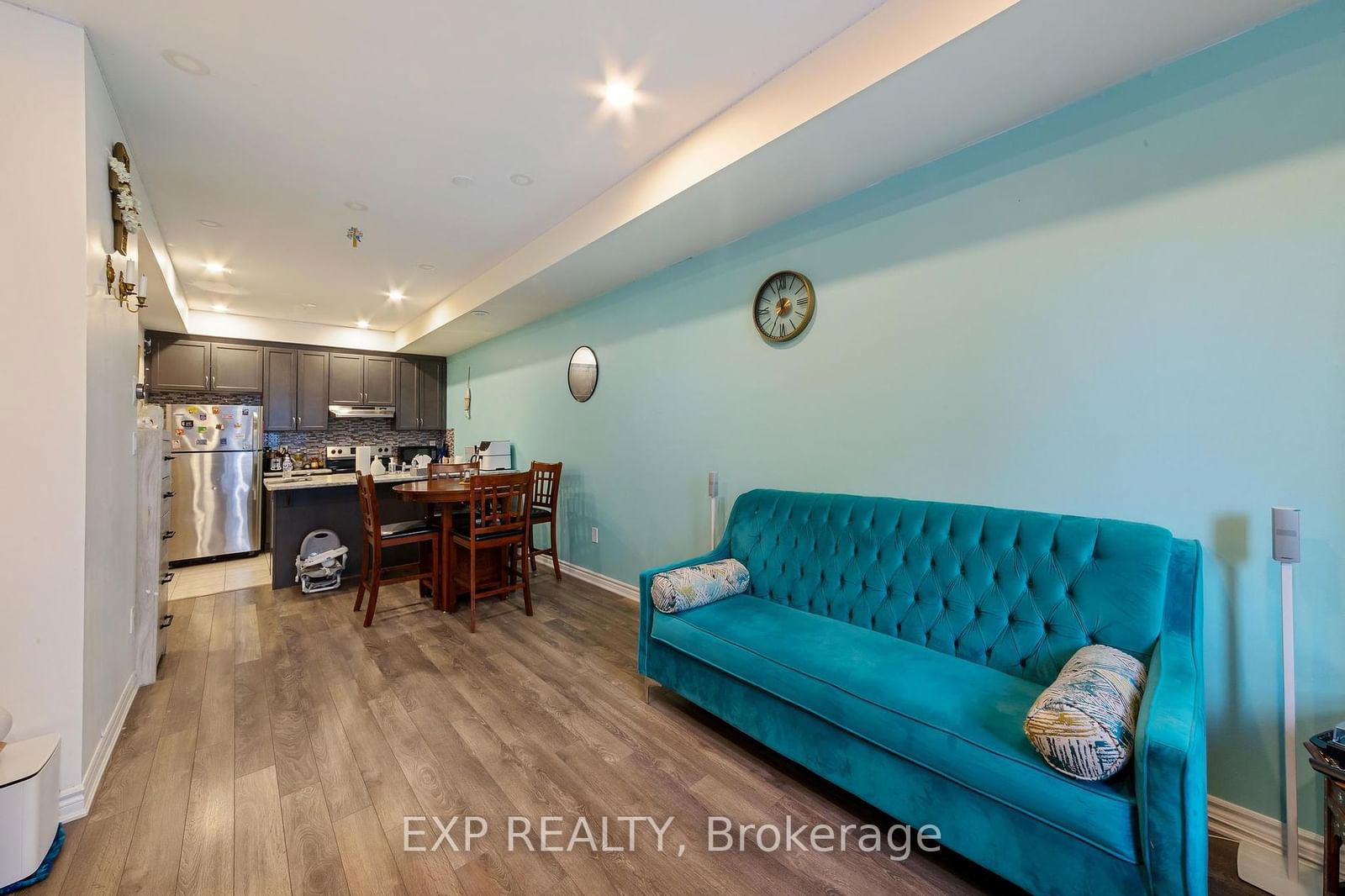 35 Heron Park Pl, unit 12 for sale - image #5