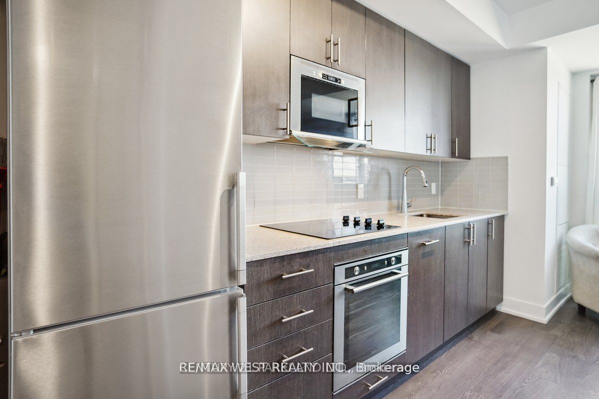 2550 Simcoe St N, unit 2003 for sale - image #11