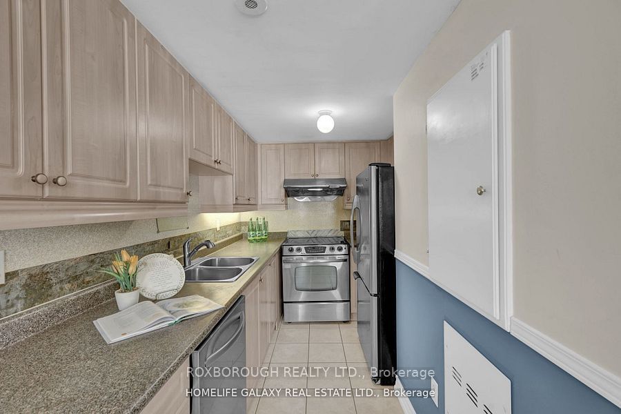 42 Pinery Tr, unit 106 for rent - image #8