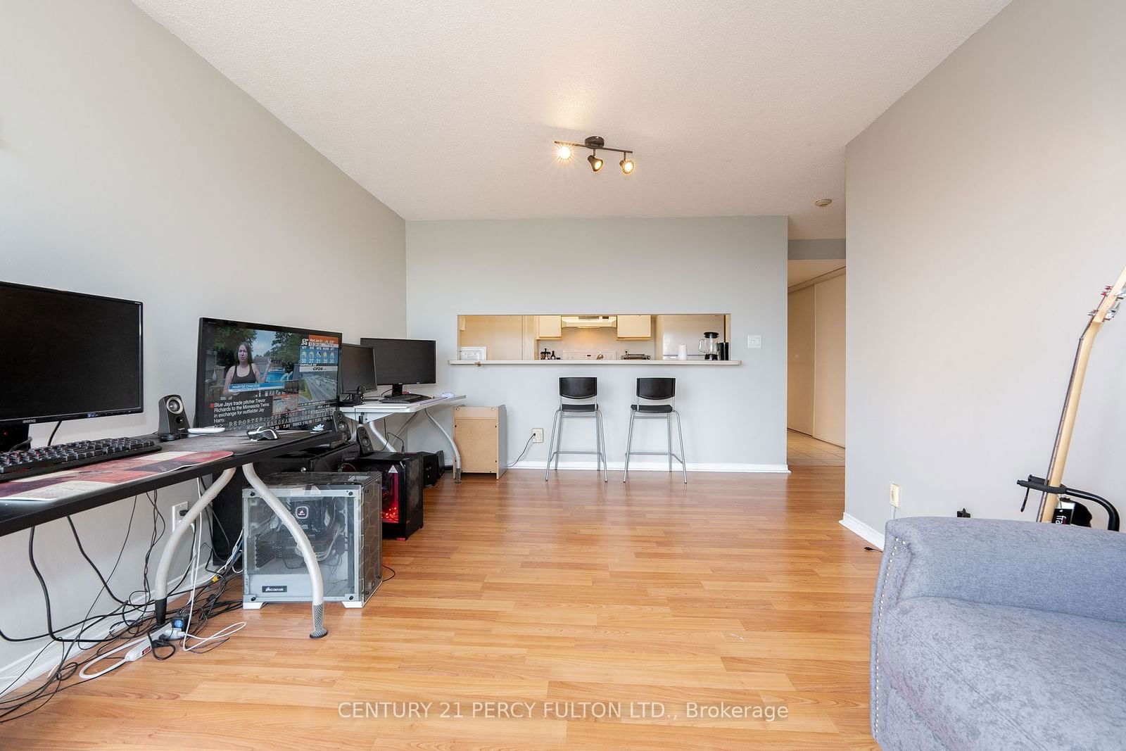 90 Dale Ave, unit 403 for sale - image #14