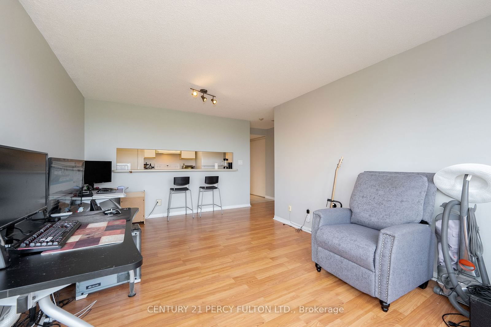 90 Dale Ave, unit 403 for sale - image #15