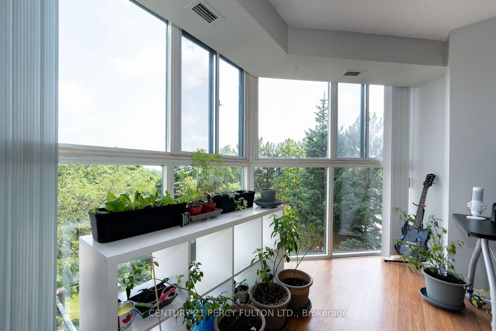 90 Dale Ave, unit 403 for sale - image #16