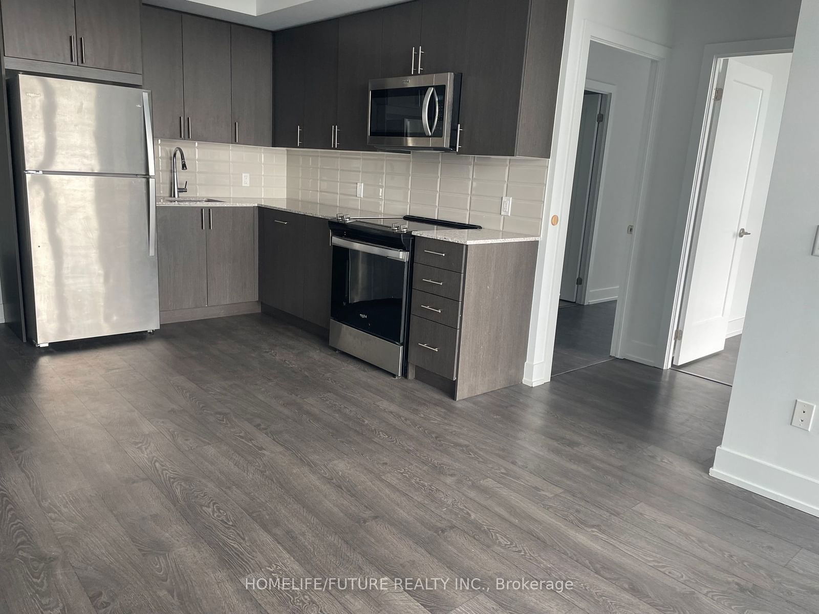 2550 Simcoe St, unit 716 for rent - image #6