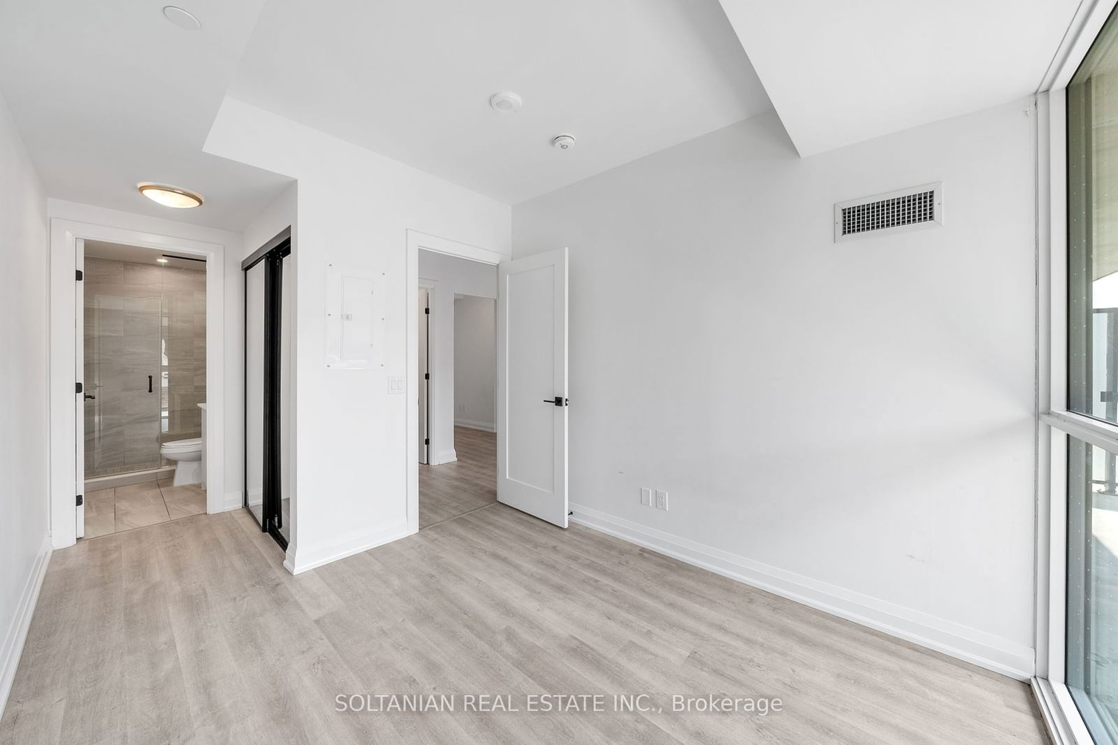 2369 Danforth Ave, unit 319 for sale - image #18