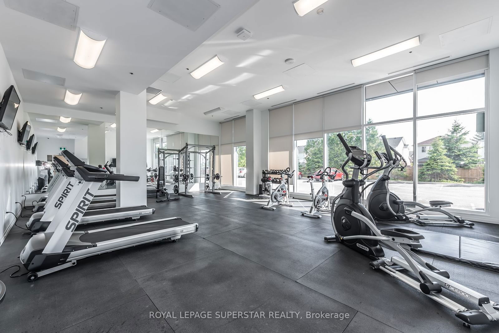 1900 Simcoe St N, unit 221 for sale - image #4