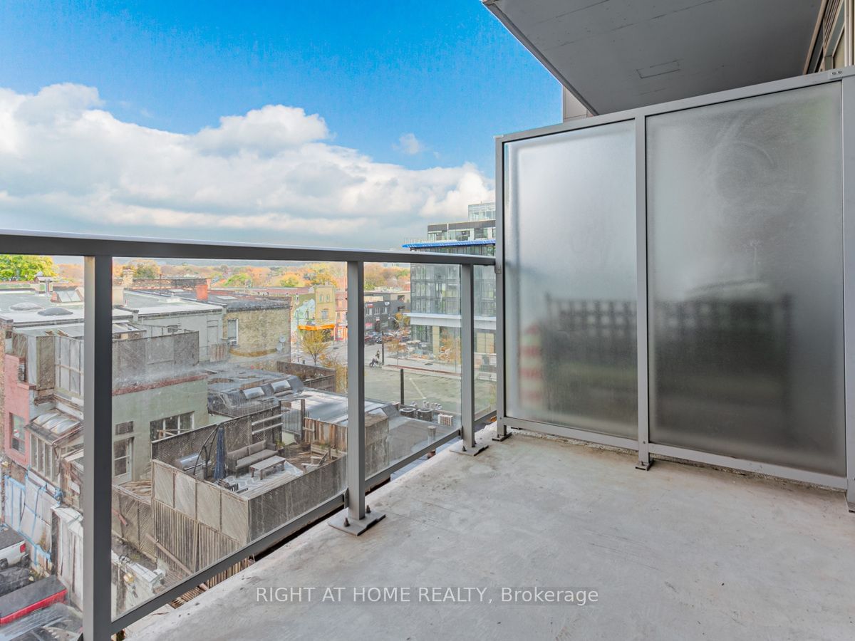 30 Baseball Pl, unit 527 for sale - image #26