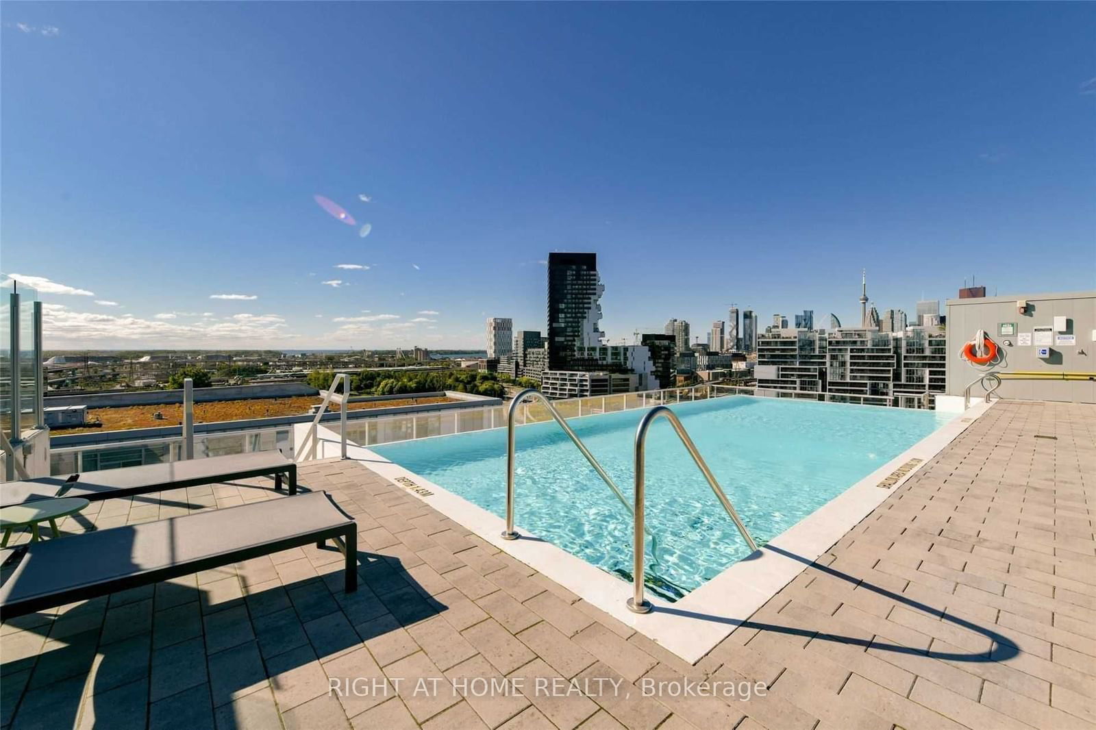 30 Baseball Pl, unit 527 for sale - image #33